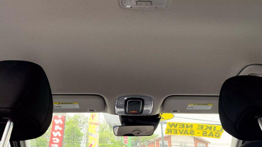 2024 Hyundai Elantra SEL Sedan 4D, available for sale in Linden, New Jersey | Route 27 Auto Mall. Linden, New Jersey 2024 Hyundai Elantra SEL Sedan 4D, available for sale in Linden, New Jersey | Route 27 Auto Mall. Linden, New Jersey