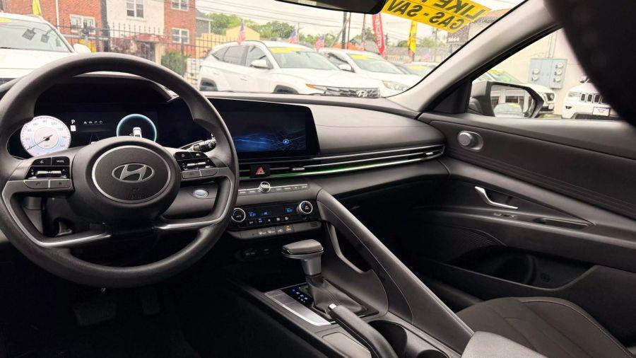 2024 Hyundai Elantra SEL Sedan 4D, available for sale in Linden, New Jersey | Route 27 Auto Mall. Linden, New Jersey 2024 Hyundai Elantra SEL Sedan 4D, available for sale in Linden, New Jersey | Route 27 Auto Mall. Linden, New Jersey