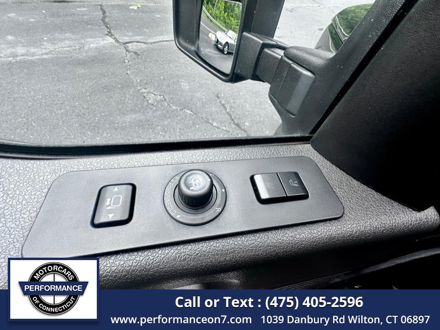 2016 Ford Super Duty F-250 SRW 4WD Crew Cab 156" Lariat, available for sale in Wilton, Connecticut | Performance Motor Cars Of Connecticut LLC. Wilton, Connecticut 2016 Ford Super Duty F-250 SRW 4WD Crew Cab 156" Lariat, available for sale in Wilton, Connecticut | Performance Motor Cars Of Connecticut LLC. Wilton, Connecticut
