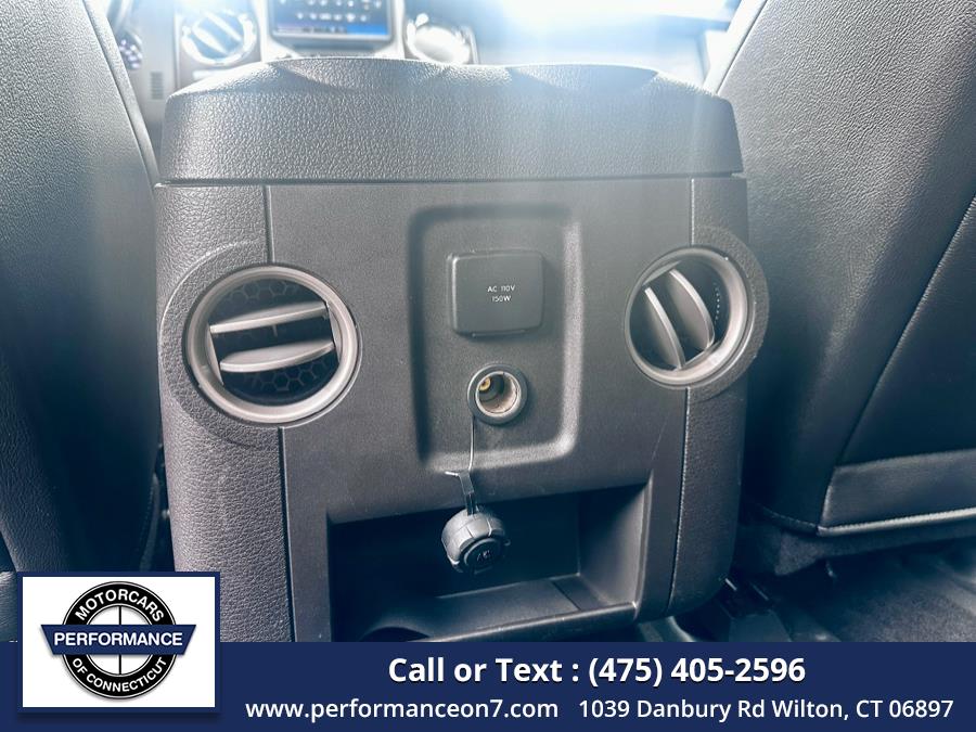2016 Ford Super Duty F-250 SRW 4WD Crew Cab 156" Lariat, available for sale in Wilton, Connecticut | Performance Motor Cars Of Connecticut LLC. Wilton, Connecticut 2016 Ford Super Duty F-250 SRW 4WD Crew Cab 156" Lariat, available for sale in Wilton, Connecticut | Performance Motor Cars Of Connecticut LLC. Wilton, Connecticut