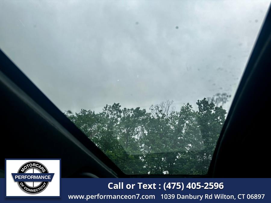 2016 Ford Super Duty F-250 SRW 4WD Crew Cab 156" Lariat, available for sale in Wilton, Connecticut | Performance Motor Cars Of Connecticut LLC. Wilton, Connecticut 2016 Ford Super Duty F-250 SRW 4WD Crew Cab 156" Lariat, available for sale in Wilton, Connecticut | Performance Motor Cars Of Connecticut LLC. Wilton, Connecticut