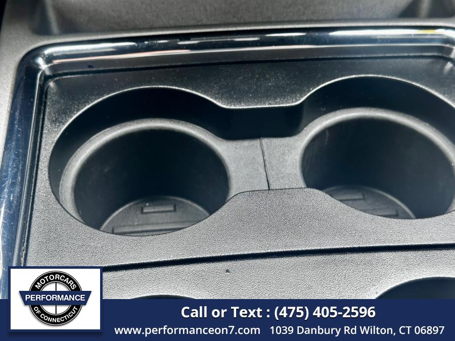 2016 Ford Super Duty F-250 SRW 4WD Crew Cab 156" Lariat, available for sale in Wilton, Connecticut | Performance Motor Cars Of Connecticut LLC. Wilton, Connecticut 2016 Ford Super Duty F-250 SRW 4WD Crew Cab 156" Lariat, available for sale in Wilton, Connecticut | Performance Motor Cars Of Connecticut LLC. Wilton, Connecticut