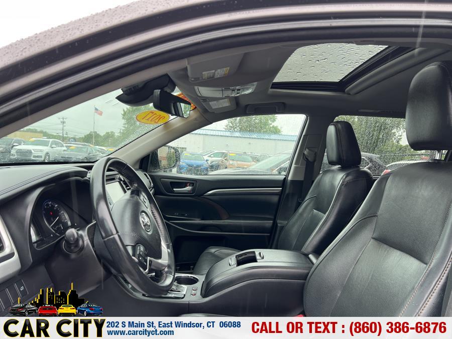 2017 Toyota Highlander Hybrid Limited V6 AWD (Natl), available for sale in East Windsor, Connecticut | Car City LLC. East Windsor, Connecticut 2017 Toyota Highlander Hybrid Limited V6 AWD (Natl), available for sale in East Windsor, Connecticut | Car City LLC. East Windsor, Connecticut