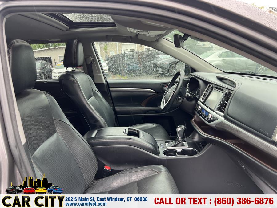 2017 Toyota Highlander Hybrid Limited V6 AWD (Natl), available for sale in East Windsor, Connecticut | Car City LLC. East Windsor, Connecticut 2017 Toyota Highlander Hybrid Limited V6 AWD (Natl), available for sale in East Windsor, Connecticut | Car City LLC. East Windsor, Connecticut