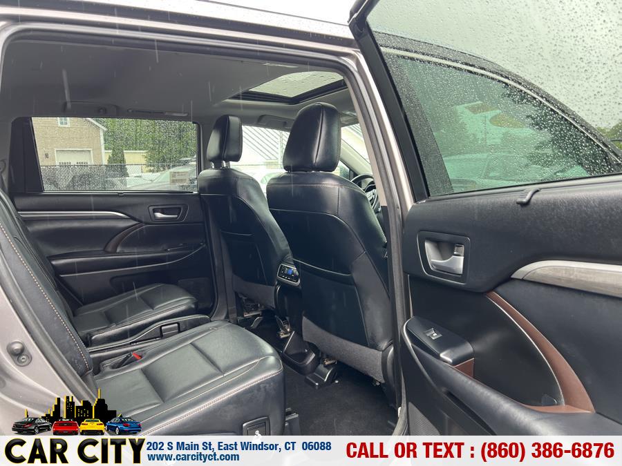 2017 Toyota Highlander Hybrid Limited V6 AWD (Natl), available for sale in East Windsor, Connecticut | Car City LLC. East Windsor, Connecticut 2017 Toyota Highlander Hybrid Limited V6 AWD (Natl), available for sale in East Windsor, Connecticut | Car City LLC. East Windsor, Connecticut