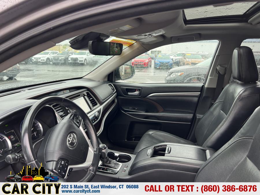 2017 Toyota Highlander Hybrid Limited V6 AWD (Natl), available for sale in East Windsor, Connecticut | Car City LLC. East Windsor, Connecticut 2017 Toyota Highlander Hybrid Limited V6 AWD (Natl), available for sale in East Windsor, Connecticut | Car City LLC. East Windsor, Connecticut