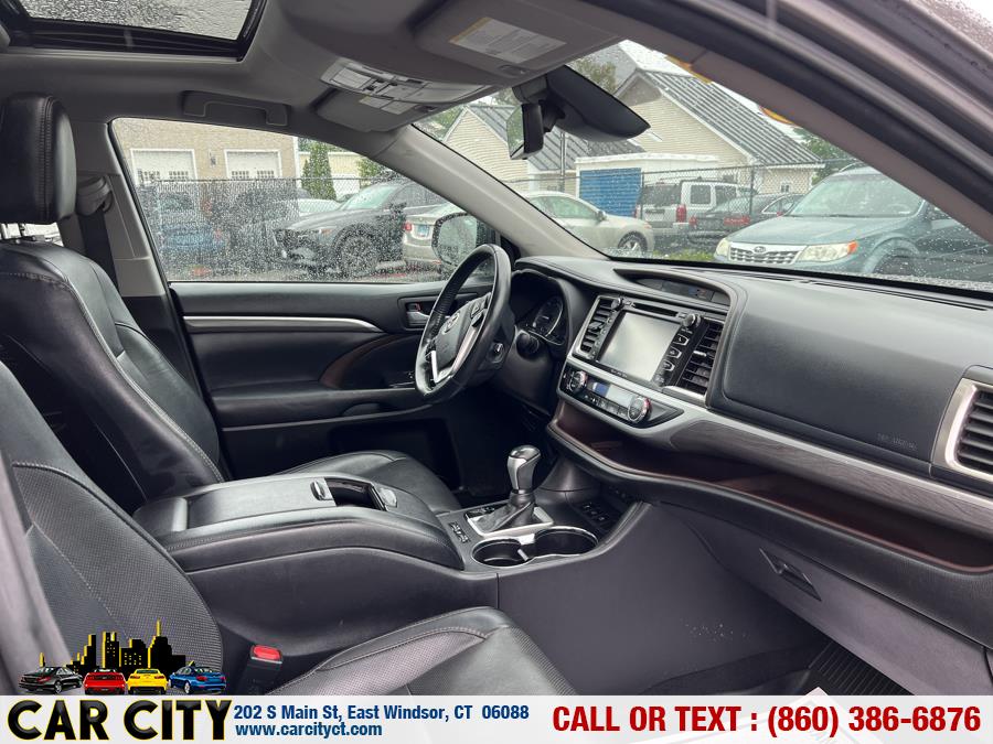 2017 Toyota Highlander Hybrid Limited V6 AWD (Natl), available for sale in East Windsor, Connecticut | Car City LLC. East Windsor, Connecticut 2017 Toyota Highlander Hybrid Limited V6 AWD (Natl), available for sale in East Windsor, Connecticut | Car City LLC. East Windsor, Connecticut