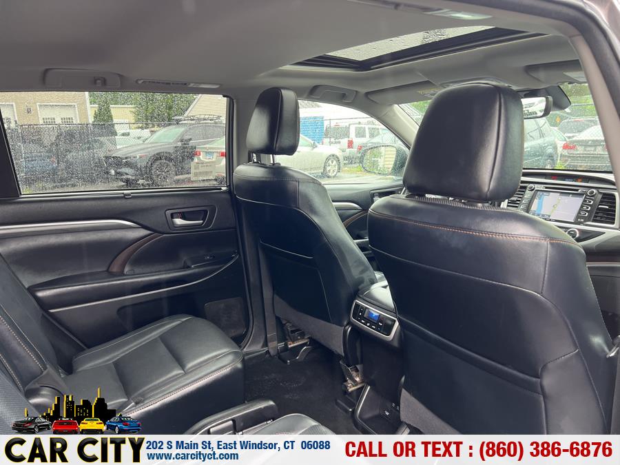 2017 Toyota Highlander Hybrid Limited V6 AWD (Natl), available for sale in East Windsor, Connecticut | Car City LLC. East Windsor, Connecticut 2017 Toyota Highlander Hybrid Limited V6 AWD (Natl), available for sale in East Windsor, Connecticut | Car City LLC. East Windsor, Connecticut