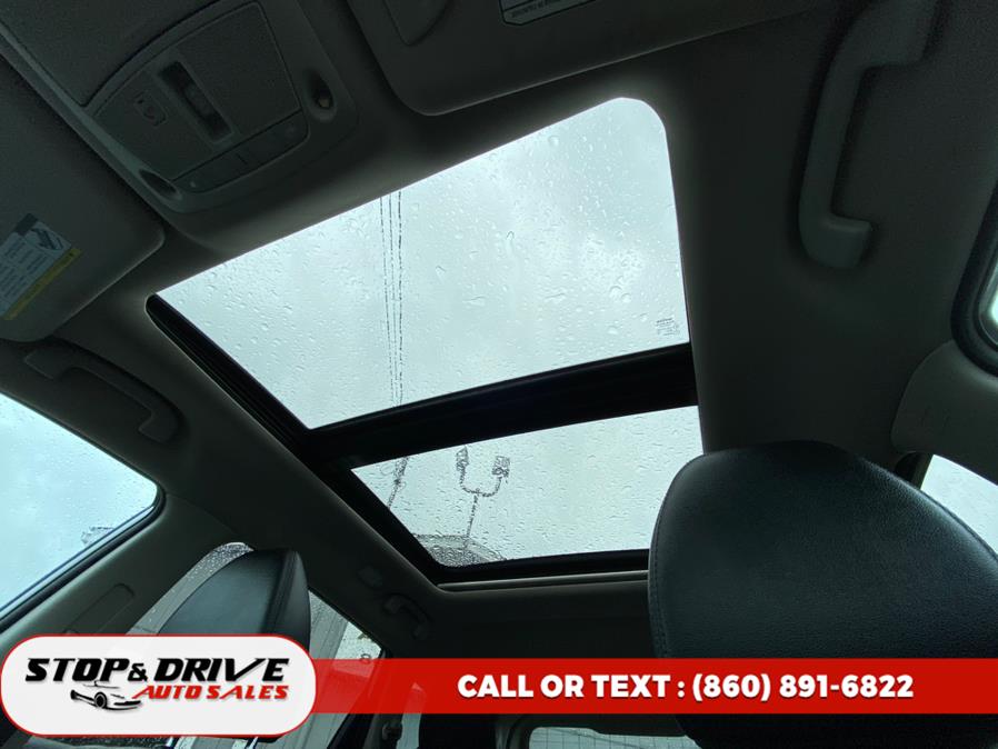 2016 Nissan Rogue AWD 4dr SL, available for sale in East Windsor, Connecticut | Stop & Drive Auto Sales. East Windsor, Connecticut 2016 Nissan Rogue AWD 4dr SL, available for sale in East Windsor, Connecticut | Stop & Drive Auto Sales. East Windsor, Connecticut