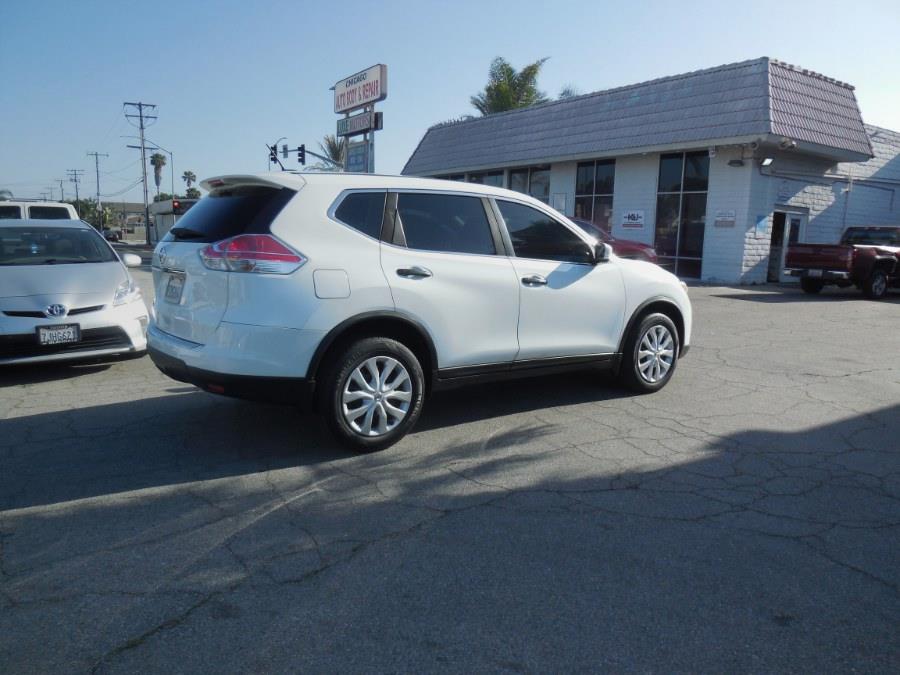 2016 Nissan Rogue FWD 4dr SV, available for sale in Hawaiian Gardens, California | Luxe Motors. Hawaiian Gardens, California 2016 Nissan Rogue FWD 4dr SV, available for sale in Hawaiian Gardens, California | Luxe Motors. Hawaiian Gardens, California