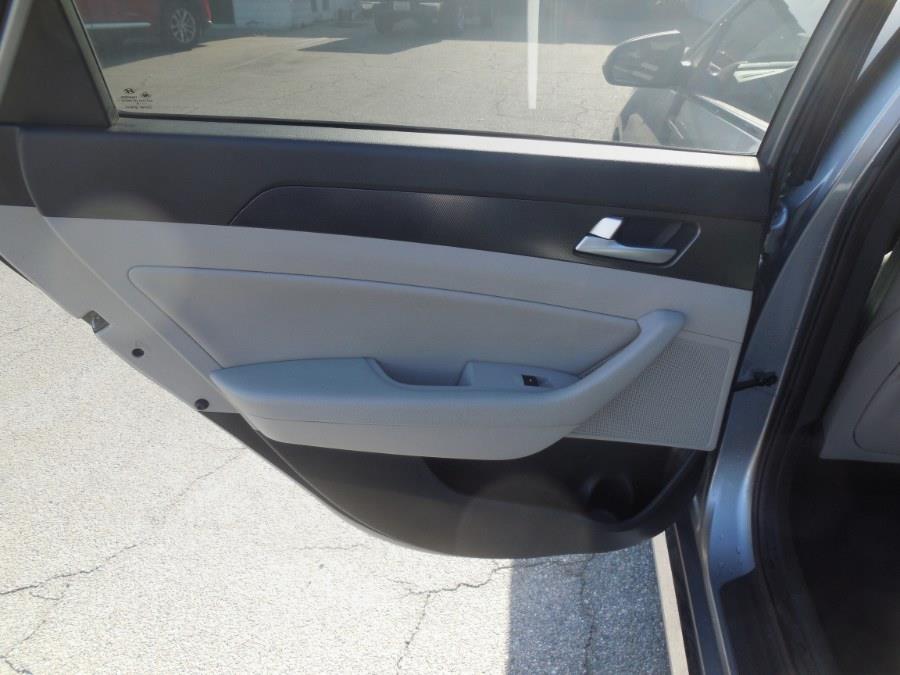 2016 Hyundai Sonata 4dr Sdn 2.4L Sport PZEV, available for sale in Hawaiian Gardens, California | Luxe Motors. Hawaiian Gardens, California 2016 Hyundai Sonata 4dr Sdn 2.4L Sport PZEV, available for sale in Hawaiian Gardens, California | Luxe Motors. Hawaiian Gardens, California