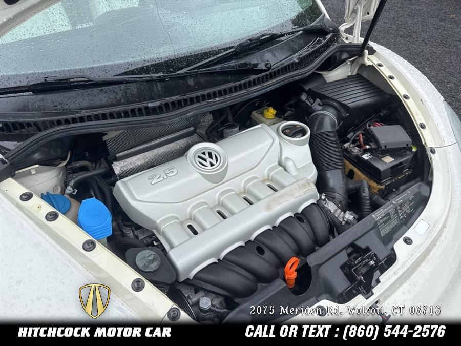 2007 Volkswagen Beetle Triple White, available for sale in Wolcott, Connecticut | Hitchcock Motor Car. Wolcott, Connecticut 2007 Volkswagen Beetle Triple White, available for sale in Wolcott, Connecticut | Hitchcock Motor Car. Wolcott, Connecticut