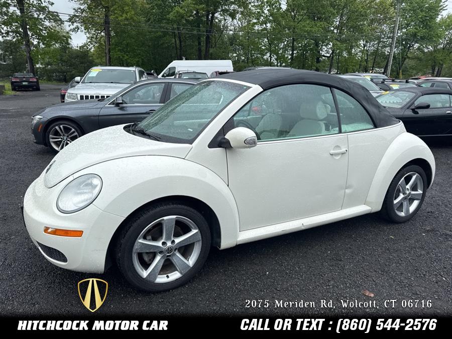 2007 Volkswagen Beetle Triple White, available for sale in Wolcott, Connecticut | Hitchcock Motor Car. Wolcott, Connecticut 2007 Volkswagen Beetle Triple White, available for sale in Wolcott, Connecticut | Hitchcock Motor Car. Wolcott, Connecticut