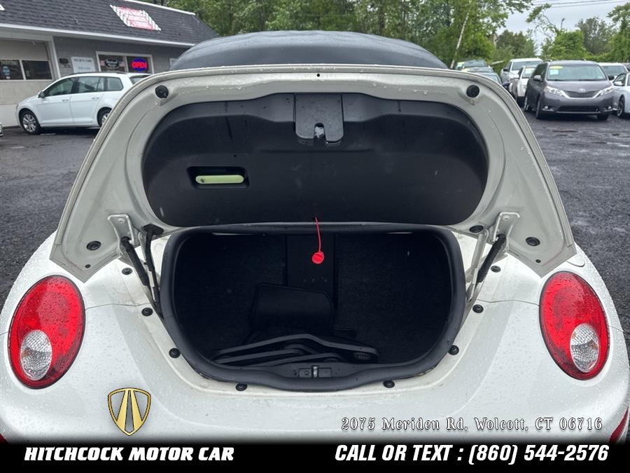2007 Volkswagen Beetle Triple White, available for sale in Wolcott, Connecticut | Hitchcock Motor Car. Wolcott, Connecticut 2007 Volkswagen Beetle Triple White, available for sale in Wolcott, Connecticut | Hitchcock Motor Car. Wolcott, Connecticut