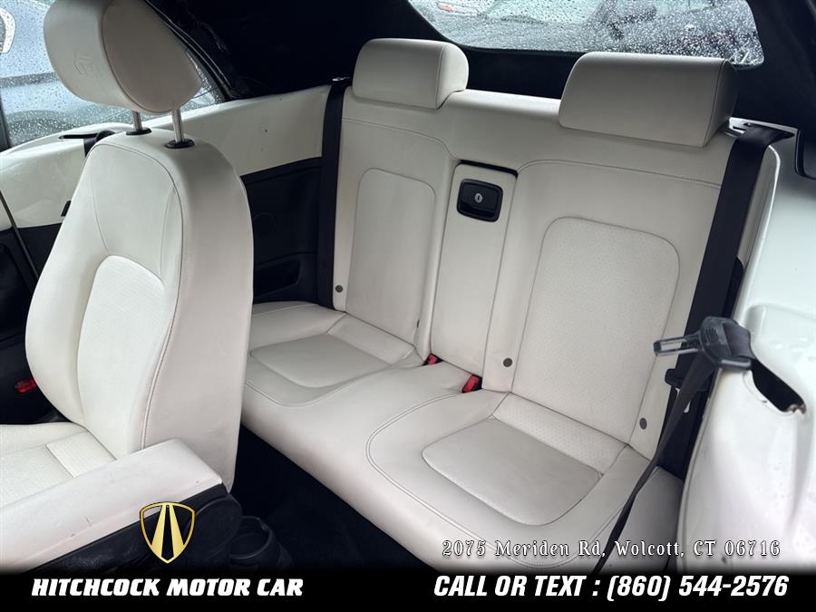 2007 Volkswagen Beetle Triple White, available for sale in Wolcott, Connecticut | Hitchcock Motor Car. Wolcott, Connecticut 2007 Volkswagen Beetle Triple White, available for sale in Wolcott, Connecticut | Hitchcock Motor Car. Wolcott, Connecticut