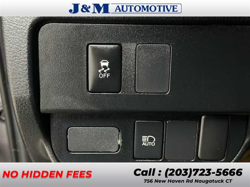 2021 Toyota Tacoma SR5, available for sale in Naugatuck, Connecticut | J&M Automotive Sls&Svc LLC. Naugatuck, Connecticut 2021 Toyota Tacoma SR5, available for sale in Naugatuck, Connecticut | J&M Automotive Sls&Svc LLC. Naugatuck, Connecticut