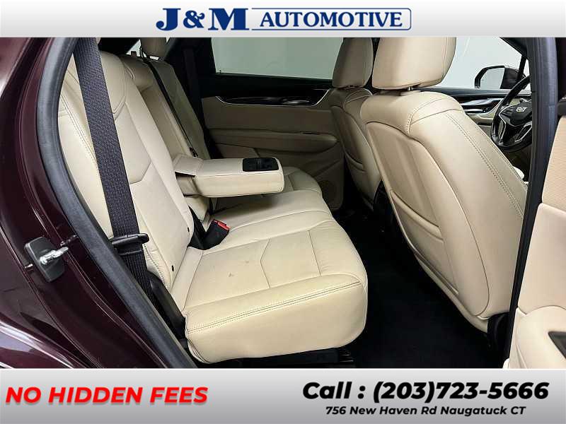 2018 Cadillac Xt5 Luxury AWD, available for sale in Naugatuck, Connecticut | J&M Automotive Sls&Svc LLC. Naugatuck, Connecticut 2018 Cadillac Xt5 Luxury AWD, available for sale in Naugatuck, Connecticut | J&M Automotive Sls&Svc LLC. Naugatuck, Connecticut