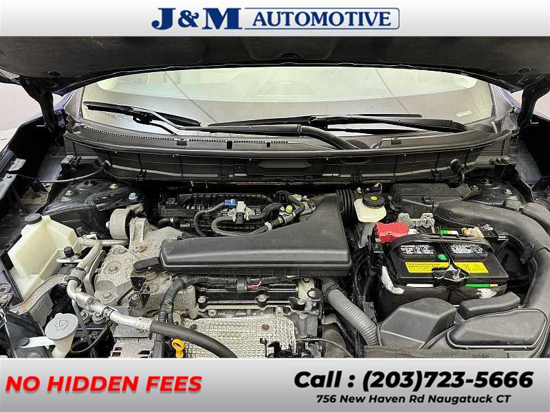 2017 Nissan Rogue SV, available for sale in Naugatuck, Connecticut | J&M Automotive Sls&Svc LLC. Naugatuck, Connecticut 2017 Nissan Rogue SV, available for sale in Naugatuck, Connecticut | J&M Automotive Sls&Svc LLC. Naugatuck, Connecticut