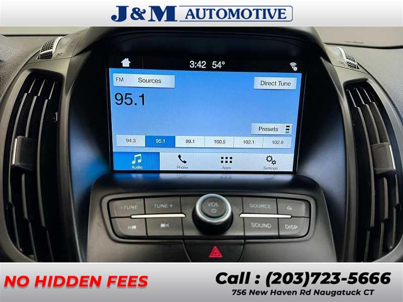 2018 Ford Escape SEL, available for sale in Naugatuck, Connecticut | J&M Automotive Sls&Svc LLC. Naugatuck, Connecticut 2018 Ford Escape SEL, available for sale in Naugatuck, Connecticut | J&M Automotive Sls&Svc LLC. Naugatuck, Connecticut