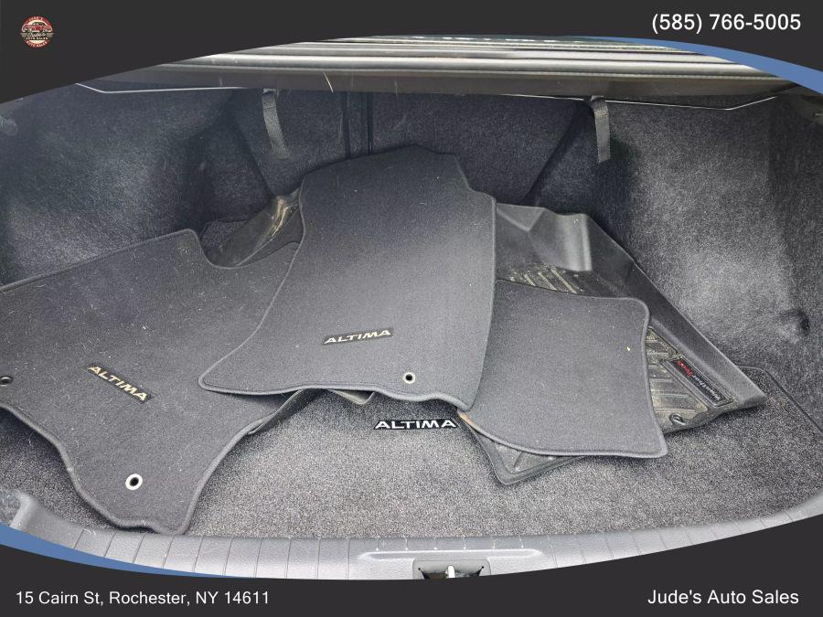 2015 Nissan Altima 2.5 S Sedan 4D, available for sale in Wolcott, New York | Auto Hunter CNY. Wolcott, New York 2015 Nissan Altima 2.5 S Sedan 4D, available for sale in Wolcott, New York | Auto Hunter CNY. Wolcott, New York