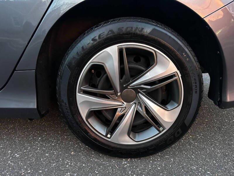 2019 Honda Civic LX 4dr Sedan CVT, available for sale in Hempstead, New York | VIP Auto Credit Express. Hempstead, New York 2019 Honda Civic LX 4dr Sedan CVT, available for sale in Hempstead, New York | VIP Auto Credit Express. Hempstead, New York