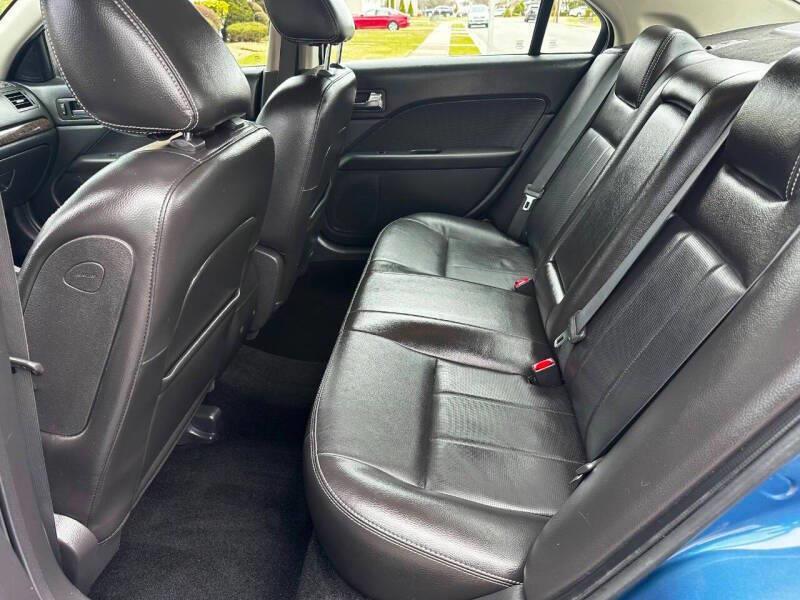 2009 Mercury Milan V6 Premier 4dr Sedan, available for sale in Hempstead, New York | VIP Auto Credit Express. Hempstead, New York 2009 Mercury Milan V6 Premier 4dr Sedan, available for sale in Hempstead, New York | VIP Auto Credit Express. Hempstead, New York