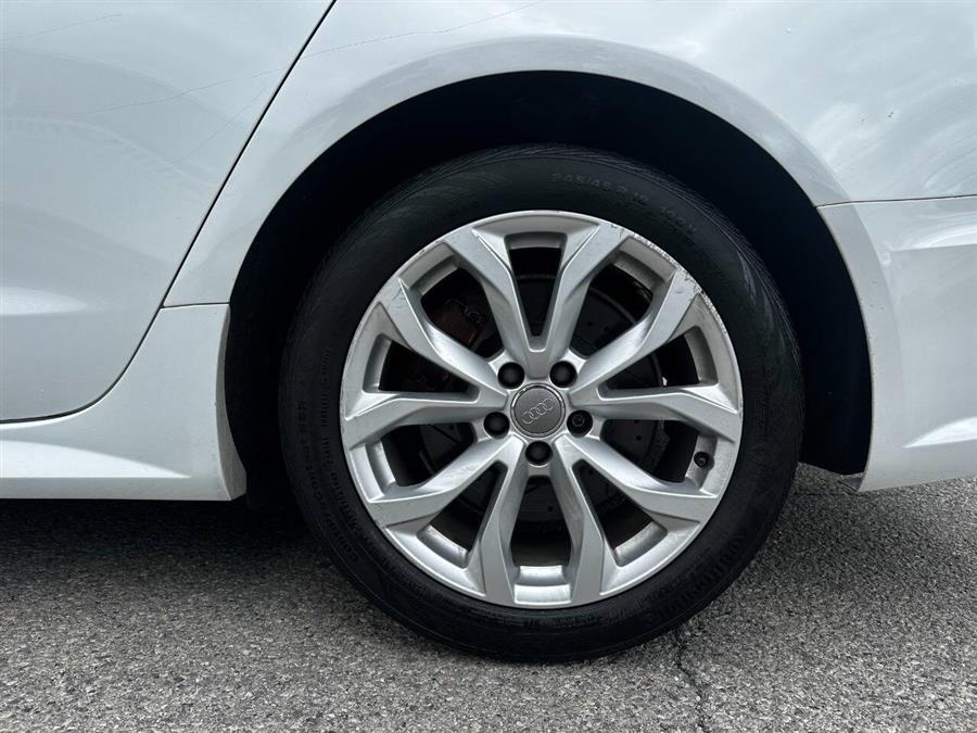 2017 Audi A6 2.0T quattro Premium Plus AWD 4dr Sedan, available for sale in Hempstead, New York | VIP Auto Credit Express. Hempstead, New York 2017 Audi A6 2.0T quattro Premium Plus AWD 4dr Sedan, available for sale in Hempstead, New York | VIP Auto Credit Express. Hempstead, New York