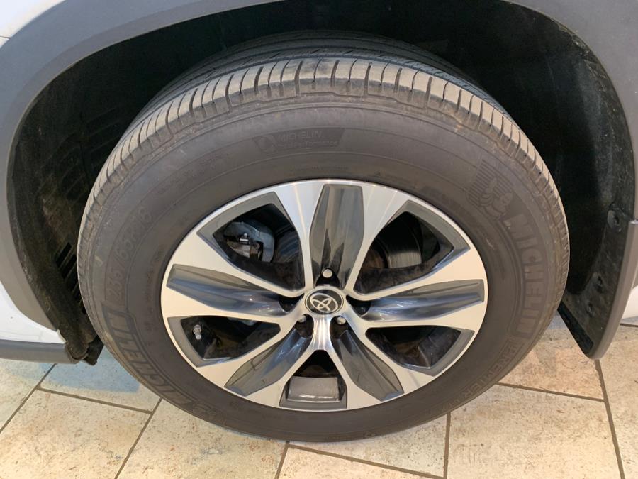 2023 Toyota Highlander XLE AWD (Natl), available for sale in Hillside, New Jersey | Euro Lux Auto. Hillside, New Jersey 2023 Toyota Highlander XLE AWD (Natl), available for sale in Hillside, New Jersey | Euro Lux Auto. Hillside, New Jersey
