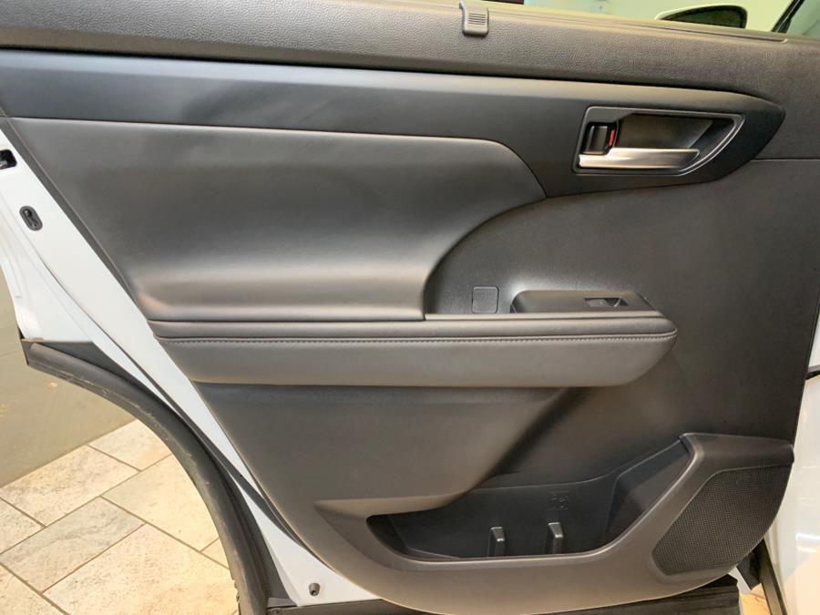 2023 Toyota Highlander XLE AWD (Natl), available for sale in Hillside, New Jersey | Euro Lux Auto. Hillside, New Jersey 2023 Toyota Highlander XLE AWD (Natl), available for sale in Hillside, New Jersey | Euro Lux Auto. Hillside, New Jersey