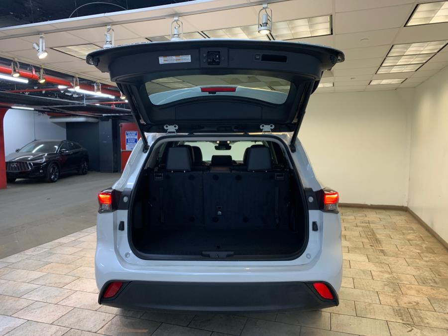 2023 Toyota Highlander XLE AWD (Natl), available for sale in Hillside, New Jersey | Euro Lux Auto. Hillside, New Jersey 2023 Toyota Highlander XLE AWD (Natl), available for sale in Hillside, New Jersey | Euro Lux Auto. Hillside, New Jersey
