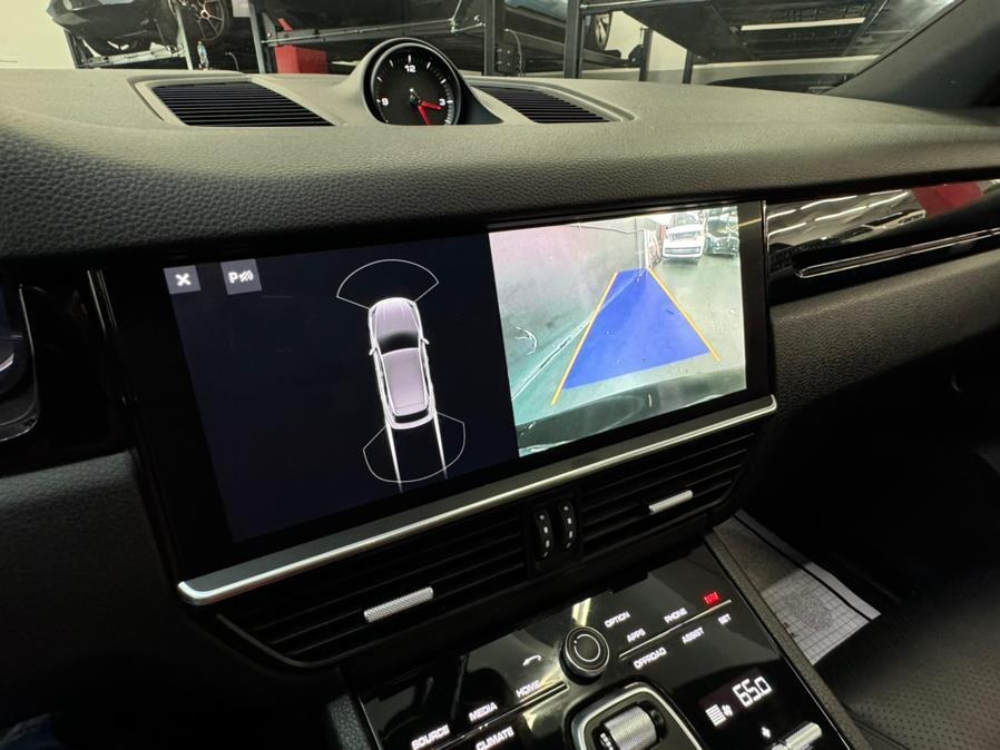 2020 Porsche Cayenne AWD, available for sale in Miami, FL, Florida | Bal Harbour Motor Group LLC. Miami, FL, Florida 2020 Porsche Cayenne AWD, available for sale in Miami, FL, Florida | Bal Harbour Motor Group LLC. Miami, FL, Florida