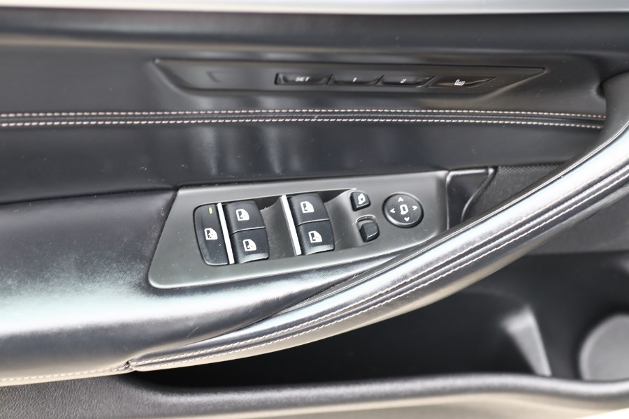 2019 BMW 5 Series 530i xDrive Sedan, available for sale in Jamaica, New York | Hillside Auto Mall Inc.. Jamaica, New York 2019 BMW 5 Series 530i xDrive Sedan, available for sale in Jamaica, New York | Hillside Auto Mall Inc.. Jamaica, New York