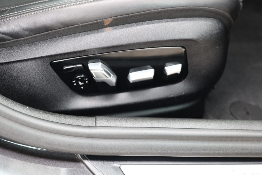 2019 BMW 5 Series 530i xDrive Sedan, available for sale in Jamaica, New York | Hillside Auto Mall Inc.. Jamaica, New York 2019 BMW 5 Series 530i xDrive Sedan, available for sale in Jamaica, New York | Hillside Auto Mall Inc.. Jamaica, New York