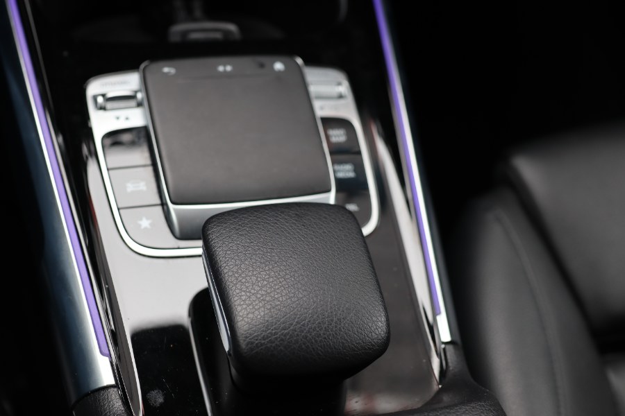 2020 Mercedes-Benz GLB GLB 250 4MATIC SUV, available for sale in Jamaica, New York | Hillside Auto Mall Inc.. Jamaica, New York 2020 Mercedes-Benz GLB GLB 250 4MATIC SUV, available for sale in Jamaica, New York | Hillside Auto Mall Inc.. Jamaica, New York
