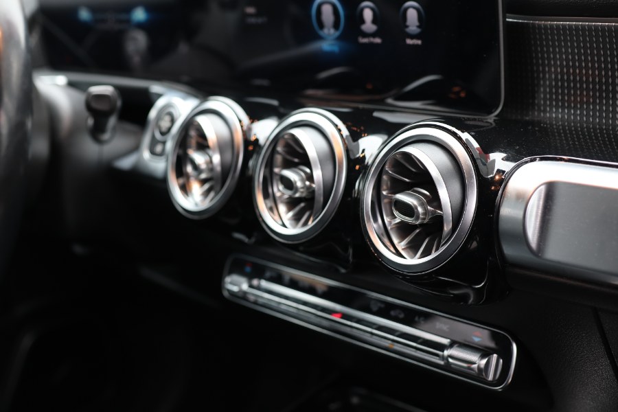 2020 Mercedes-Benz GLB GLB 250 4MATIC SUV, available for sale in Jamaica, New York | Hillside Auto Mall Inc.. Jamaica, New York 2020 Mercedes-Benz GLB GLB 250 4MATIC SUV, available for sale in Jamaica, New York | Hillside Auto Mall Inc.. Jamaica, New York