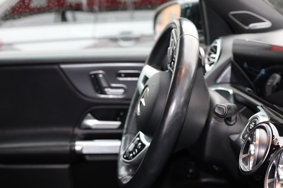 2020 Mercedes-Benz GLB GLB 250 4MATIC SUV, available for sale in Jamaica, New York | Hillside Auto Mall Inc.. Jamaica, New York 2020 Mercedes-Benz GLB GLB 250 4MATIC SUV, available for sale in Jamaica, New York | Hillside Auto Mall Inc.. Jamaica, New York