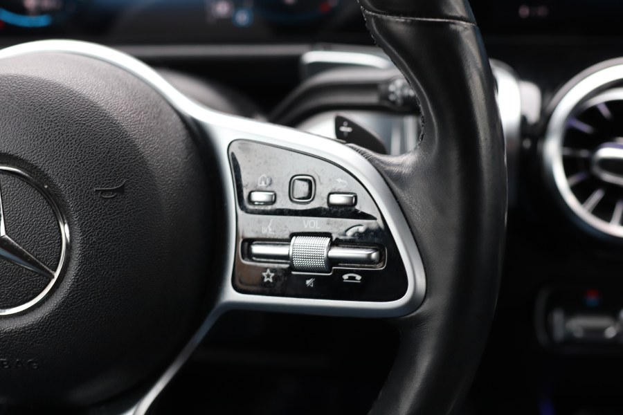 2020 Mercedes-Benz GLB GLB 250 4MATIC SUV, available for sale in Jamaica, New York | Hillside Auto Mall Inc.. Jamaica, New York 2020 Mercedes-Benz GLB GLB 250 4MATIC SUV, available for sale in Jamaica, New York | Hillside Auto Mall Inc.. Jamaica, New York