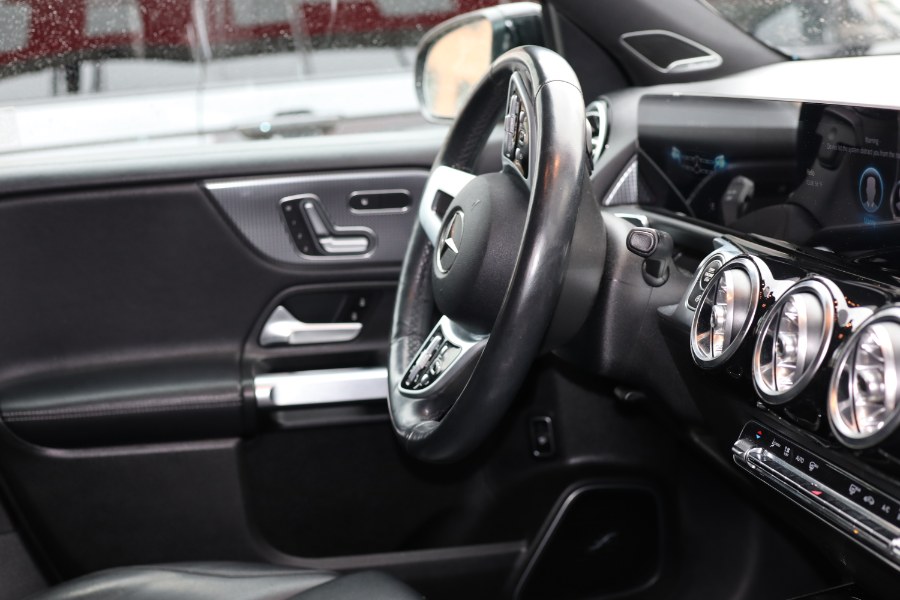 2020 Mercedes-Benz GLB GLB 250 4MATIC SUV, available for sale in Jamaica, New York | Hillside Auto Mall Inc.. Jamaica, New York 2020 Mercedes-Benz GLB GLB 250 4MATIC SUV, available for sale in Jamaica, New York | Hillside Auto Mall Inc.. Jamaica, New York