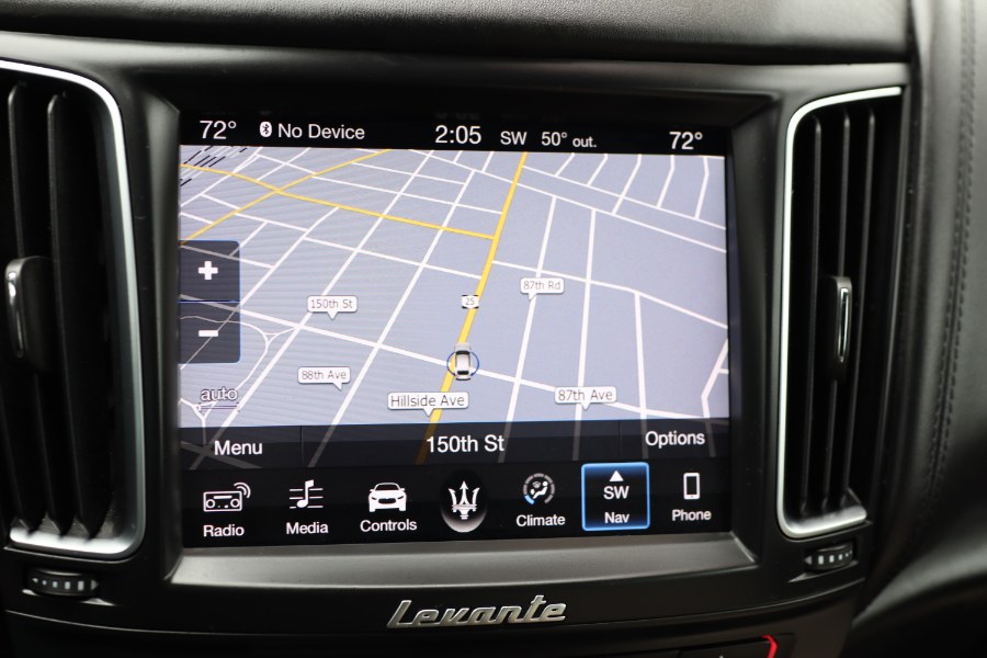 2018 Maserati Levante GranLusso 3.0L, available for sale in Jamaica, New York | Hillside Auto Mall Inc.. Jamaica, New York 2018 Maserati Levante GranLusso 3.0L, available for sale in Jamaica, New York | Hillside Auto Mall Inc.. Jamaica, New York