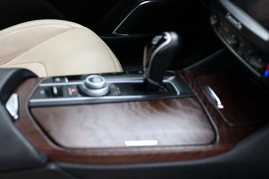 2018 Maserati Levante GranLusso 3.0L, available for sale in Jamaica, New York | Hillside Auto Mall Inc.. Jamaica, New York 2018 Maserati Levante GranLusso 3.0L, available for sale in Jamaica, New York | Hillside Auto Mall Inc.. Jamaica, New York