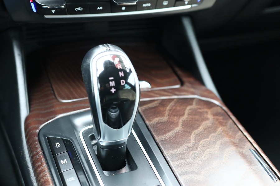 2018 Maserati Levante GranLusso 3.0L, available for sale in Jamaica, New York | Hillside Auto Mall Inc.. Jamaica, New York 2018 Maserati Levante GranLusso 3.0L, available for sale in Jamaica, New York | Hillside Auto Mall Inc.. Jamaica, New York