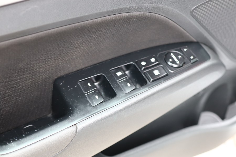 2020 Hyundai Elantra SEL IVT SULEV, available for sale in Jamaica, New York | Hillside Auto Mall Inc.. Jamaica, New York 2020 Hyundai Elantra SEL IVT SULEV, available for sale in Jamaica, New York | Hillside Auto Mall Inc.. Jamaica, New York