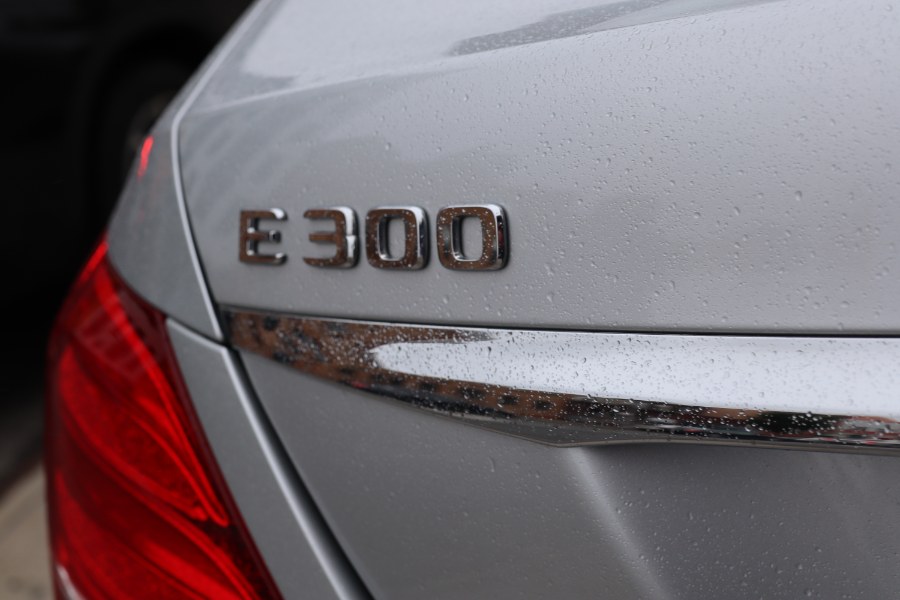 2019 Mercedes-Benz E-Class E 300 4MATIC Sedan, available for sale in Jamaica, New York | Hillside Auto Mall Inc.. Jamaica, New York 2019 Mercedes-Benz E-Class E 300 4MATIC Sedan, available for sale in Jamaica, New York | Hillside Auto Mall Inc.. Jamaica, New York