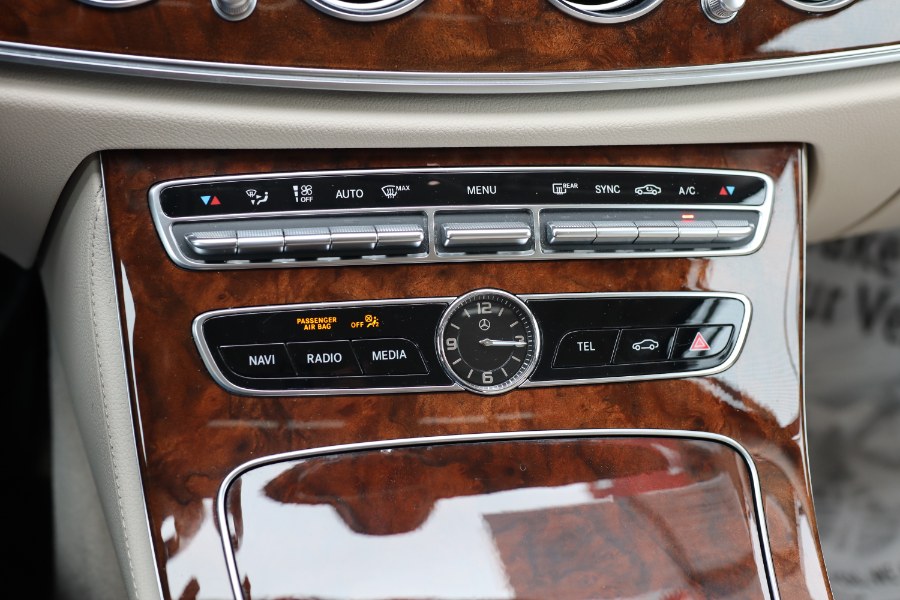 2019 Mercedes-Benz E-Class E 300 4MATIC Sedan, available for sale in Jamaica, New York | Hillside Auto Mall Inc.. Jamaica, New York 2019 Mercedes-Benz E-Class E 300 4MATIC Sedan, available for sale in Jamaica, New York | Hillside Auto Mall Inc.. Jamaica, New York