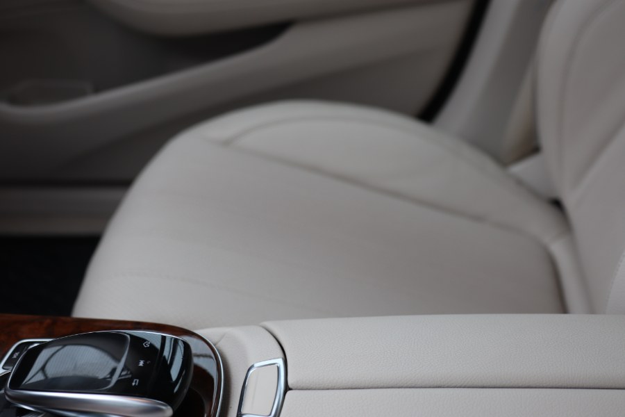 2019 Mercedes-Benz E-Class E 300 4MATIC Sedan, available for sale in Jamaica, New York | Hillside Auto Mall Inc.. Jamaica, New York 2019 Mercedes-Benz E-Class E 300 4MATIC Sedan, available for sale in Jamaica, New York | Hillside Auto Mall Inc.. Jamaica, New York