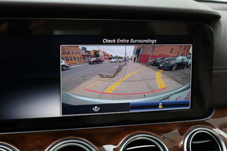 2019 Mercedes-Benz E-Class E 300 4MATIC Sedan, available for sale in Jamaica, New York | Hillside Auto Mall Inc.. Jamaica, New York 2019 Mercedes-Benz E-Class E 300 4MATIC Sedan, available for sale in Jamaica, New York | Hillside Auto Mall Inc.. Jamaica, New York