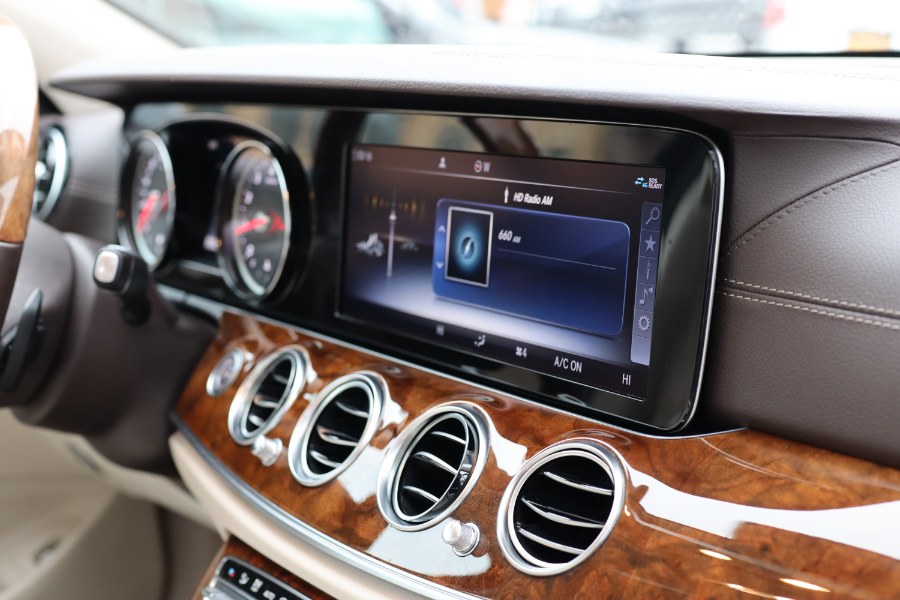 2019 Mercedes-Benz E-Class E 300 4MATIC Sedan, available for sale in Jamaica, New York | Hillside Auto Mall Inc.. Jamaica, New York 2019 Mercedes-Benz E-Class E 300 4MATIC Sedan, available for sale in Jamaica, New York | Hillside Auto Mall Inc.. Jamaica, New York