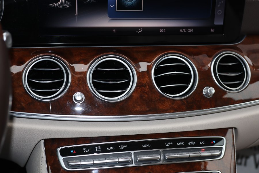 2019 Mercedes-Benz E-Class E 300 4MATIC Sedan, available for sale in Jamaica, New York | Hillside Auto Mall Inc.. Jamaica, New York 2019 Mercedes-Benz E-Class E 300 4MATIC Sedan, available for sale in Jamaica, New York | Hillside Auto Mall Inc.. Jamaica, New York
