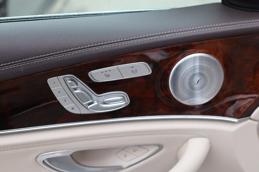 2019 Mercedes-Benz E-Class E 300 4MATIC Sedan, available for sale in Jamaica, New York | Hillside Auto Mall Inc.. Jamaica, New York 2019 Mercedes-Benz E-Class E 300 4MATIC Sedan, available for sale in Jamaica, New York | Hillside Auto Mall Inc.. Jamaica, New York