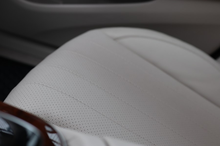 2019 Mercedes-Benz E-Class E 300 4MATIC Sedan, available for sale in Jamaica, New York | Hillside Auto Mall Inc.. Jamaica, New York 2019 Mercedes-Benz E-Class E 300 4MATIC Sedan, available for sale in Jamaica, New York | Hillside Auto Mall Inc.. Jamaica, New York